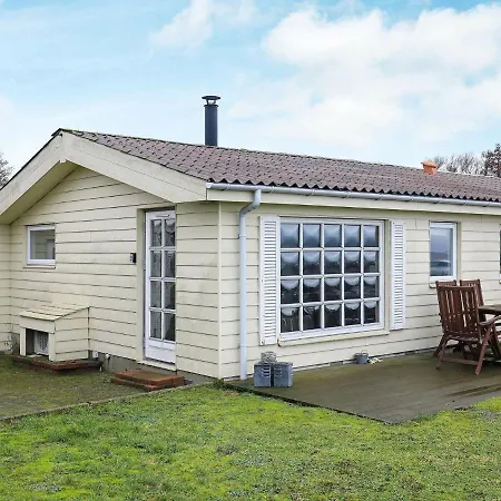 Semesterbostad Beachside Gem For 6 - By Traum