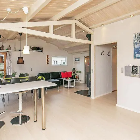 Beachside Gem For 6 - By Traum Tårup